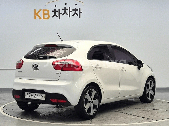 @14년 올뉴프라이드 5DR 1.6GDI 프레스티지--1