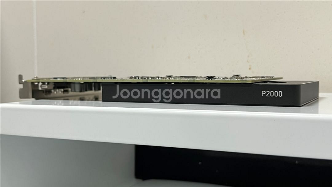 쿼드로 P2000 작업용 그래픽카드(중고)--1