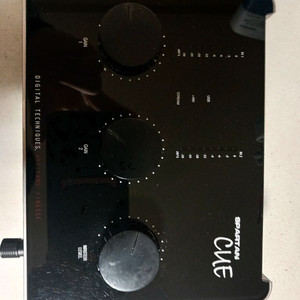 스파르탄 큐110 오디오 인터페이스