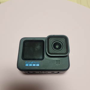 고프로11 블랙 본체+충전기+배터리2개