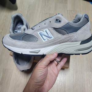 뉴발란스991그레이 270 새제품