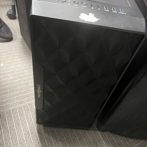 RAM렘 64gb, 와이파이 가능, 서버 컴퓨터 팝니다