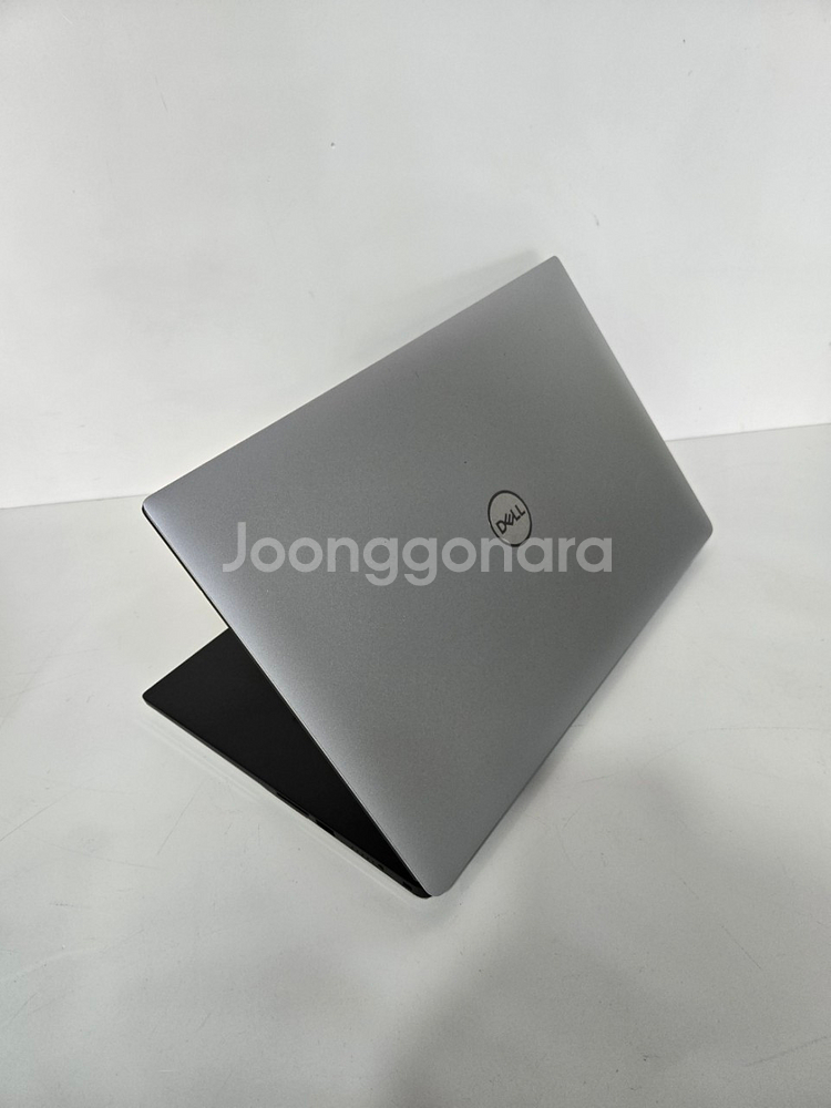 826번 DELL 15인치 UHD i7 중고노트북--2