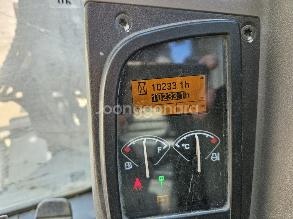 볼보 굴삭기EW60타이어식 소개합니다--6