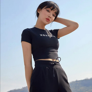 젝시믹스 헤바 크롭탑 제트챠콜 블랙