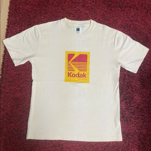 코닥 KODAK 아이보리 빅로고 반팔 티셔츠 판매