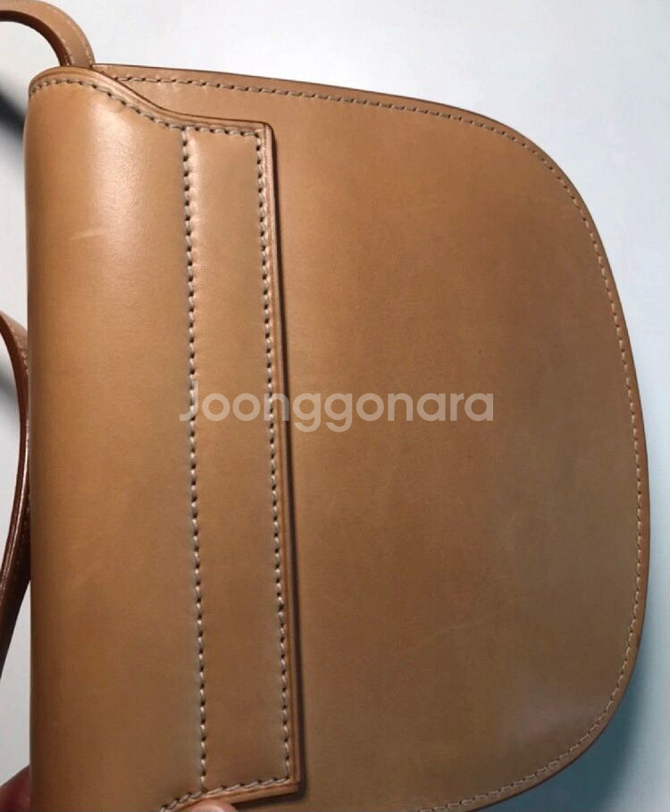 정품 생로랑 카이아 크로스백--3