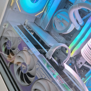 컬러풀 4070ti super 울트라 판매합니다