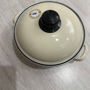 [새제품] IH 법랑 양수냄비 20cm 아이보리 팝니다