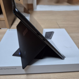 서피스 프로9 램16g 256g 판매합니다