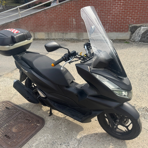 혼다 pcx125 22년 abs 블랙컬러 판매합니다