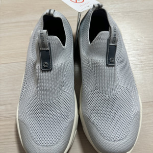 제네핏 운동화 러닝화 런닝 새신발 240 제뉴인그립