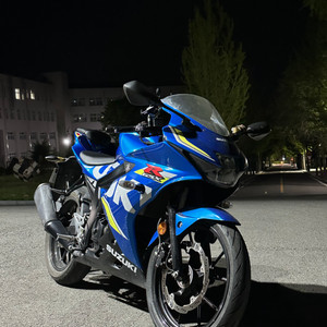 스즈키 gsxr-125 18년식 2만키로