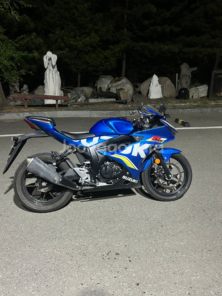 스즈키 gsxr-125 18년식 2만키로--1