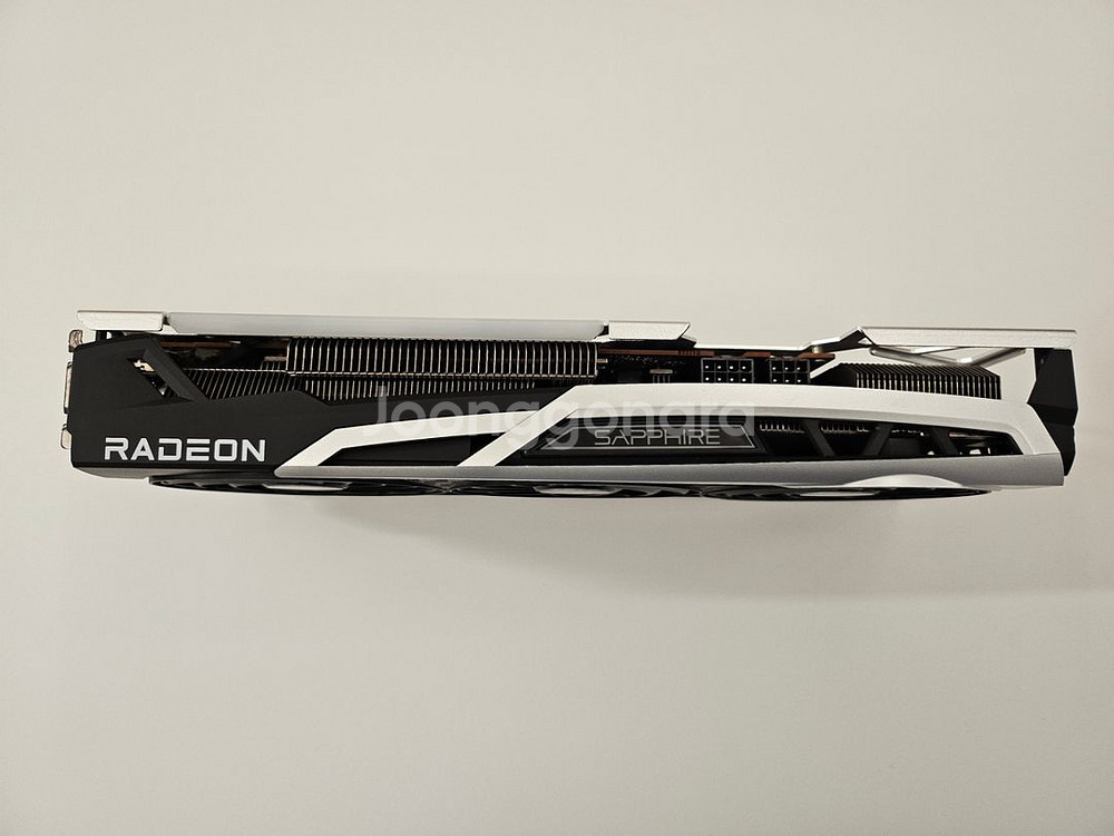 라데온 rx6700xt (6700xt) 사파이어 니트로--2