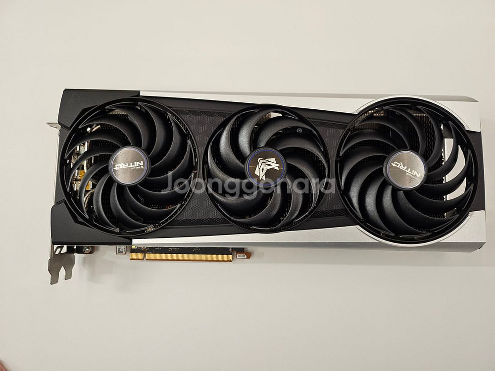 라데온 rx6700xt (6700xt) 사파이어 니트로--0