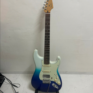 Fender Player Plus HSS 일렉기타