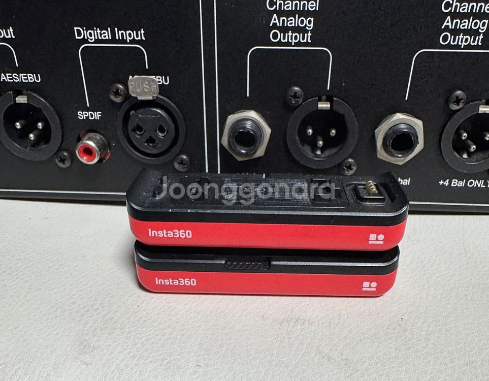 인스타360R 베터리2개--0