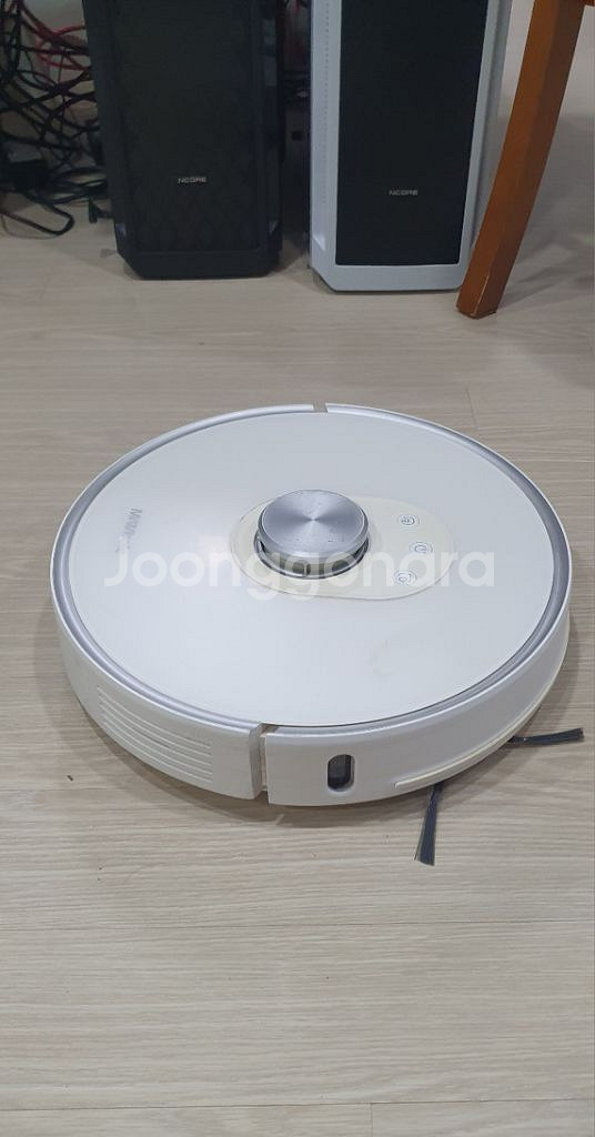 샤오미 8세대 미홀 m7 pro 로봇청소기 팝니다.--2