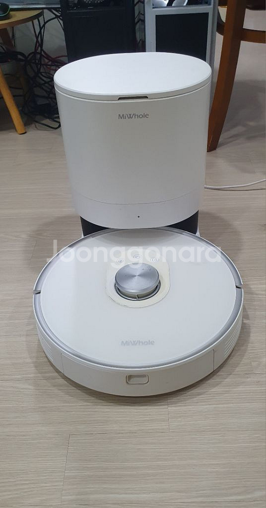 샤오미 8세대 미홀 m7 pro 로봇청소기 팝니다.--0
