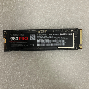 ssd m.2 980pro 1테라 팝니다. (택포함)