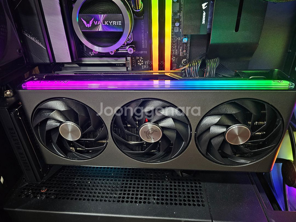 RX 7900 GRE 사파이어 니트로+--1