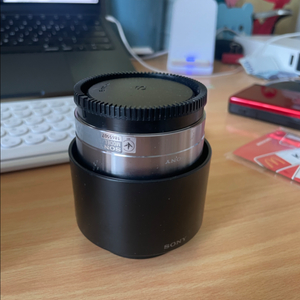 소니 E 50mm F1.8 OSS 렌즈