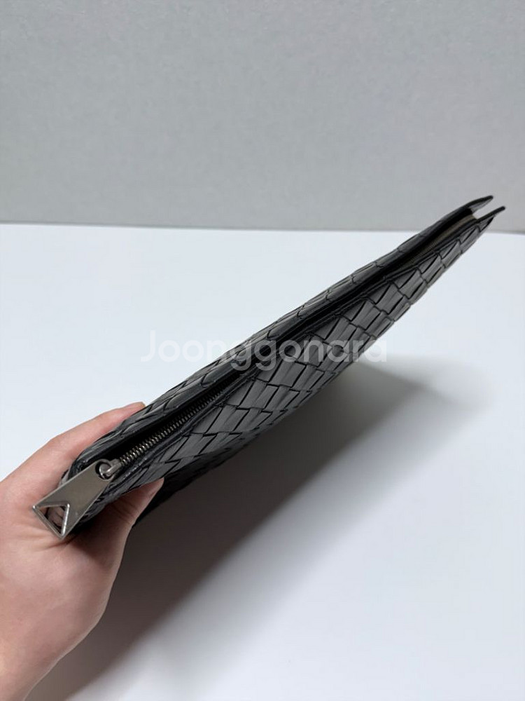 (백화점)보테가베네타 인트레치아토 투톤 클러치백--8