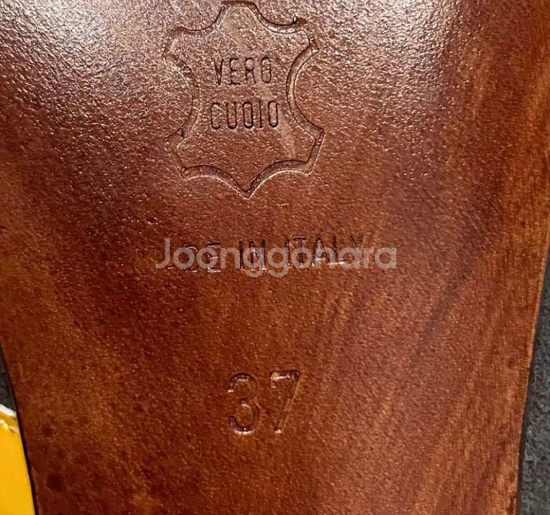 [정품] 보테가베네타 펌프스 구두 37(240)--6