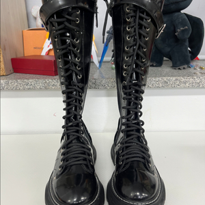 정품) 알렉산더맥퀸 여성 롱부츠 36