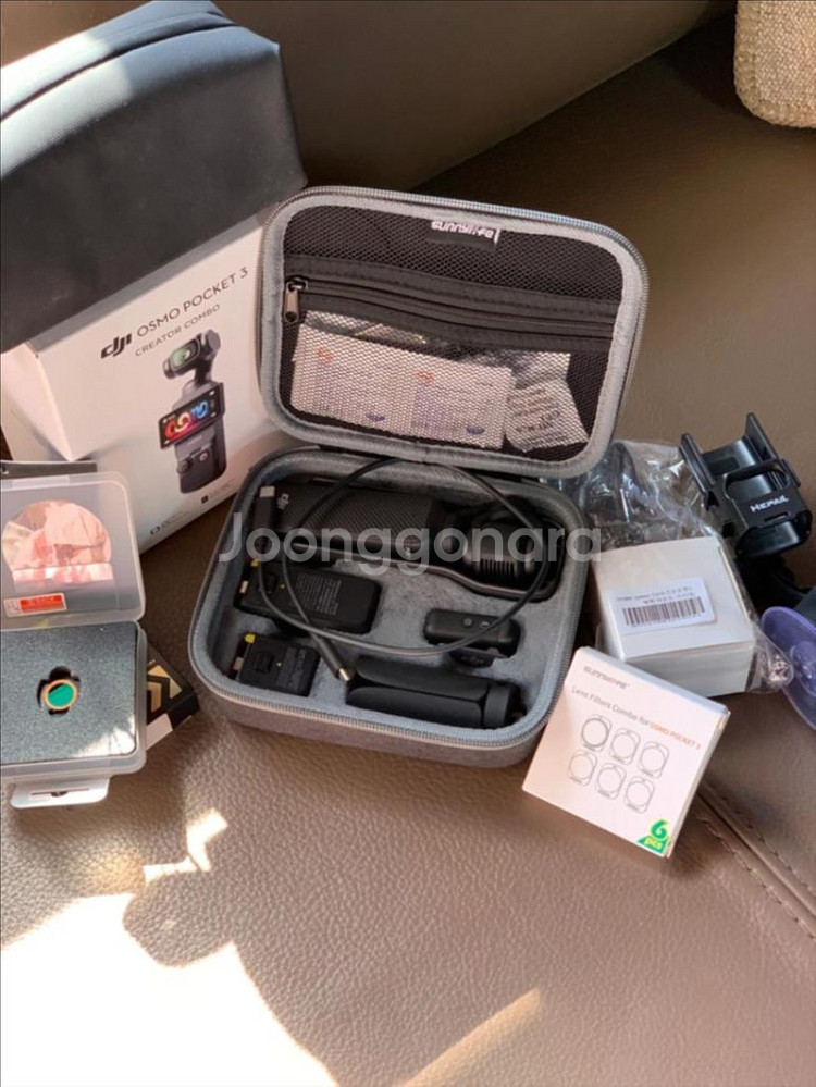 DJI 오즈모 포켓3 크리에이터콤보--1