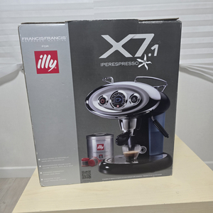 일리 x7.1 프란시스 캡슐커피머신 (A급)