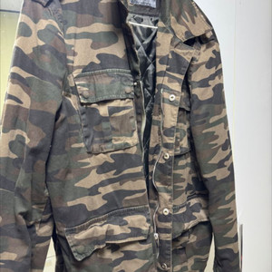 자라 ZARA 야상 판매합니다.
