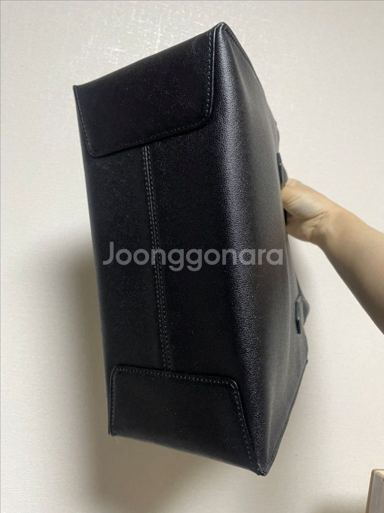 질스튜어트 블랙 스퀘어 토트백&숄더백 여성 가방--6