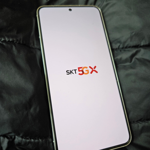 SKT 갤럭시 S22 팬텀화이트 256GB