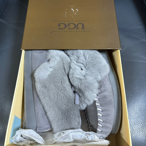 UGG 어그 슬리퍼