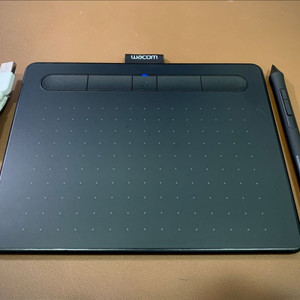 와콤 인튜어스 CTL-4100WL 블랙