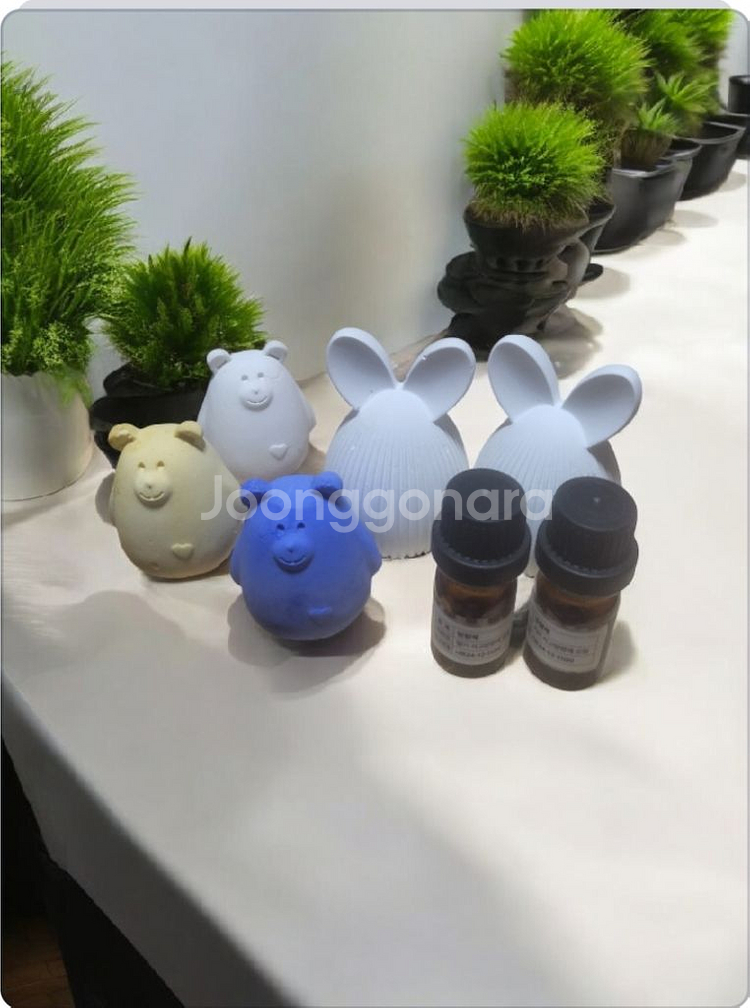 곰돌이와 토끼가 함께하는 향기로운 하루--7