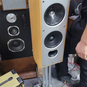 kef xq3