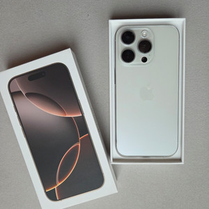 아이폰 15프로 pro 화이트 티타늄 128GB