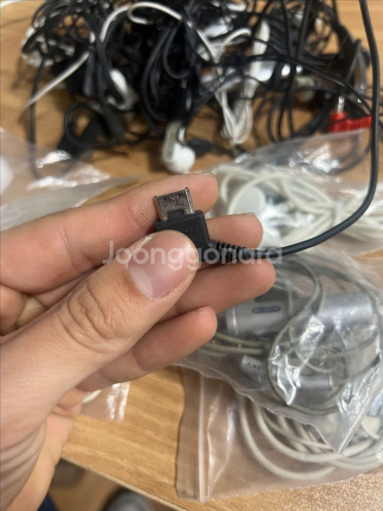 옛날 폴더폰 피처폰 핸드폰용 이어폰--1
