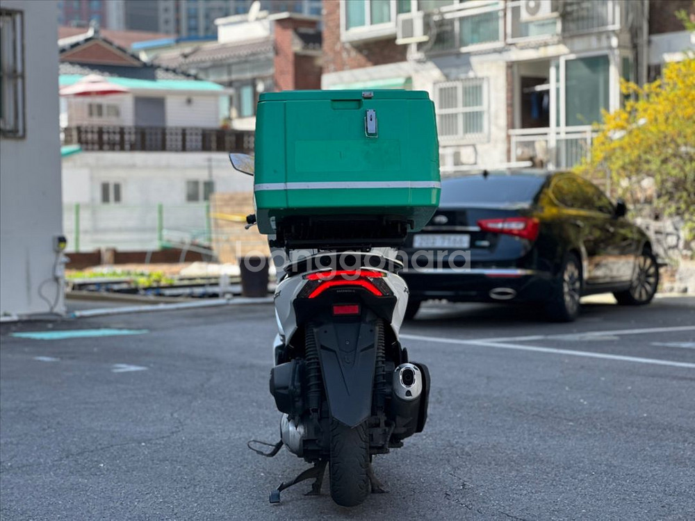 혼다 PCX125/2022년식/ABS/깔끔한 차량 판매--3