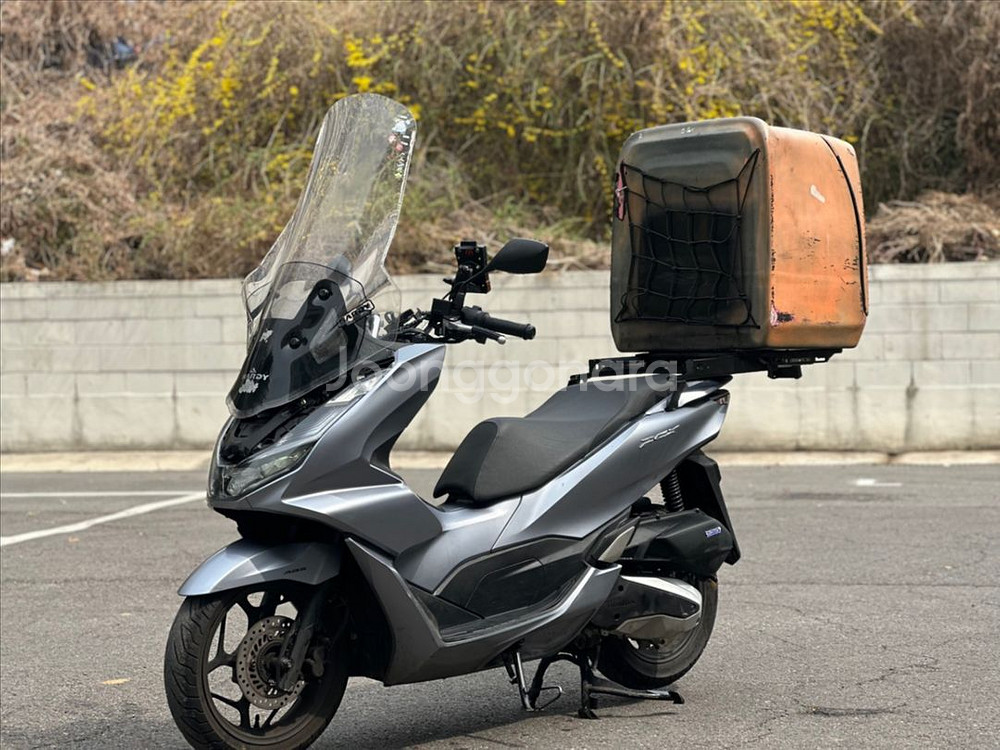 혼다 PCX125/2022년식/ABS/짧은키로수 판매--0