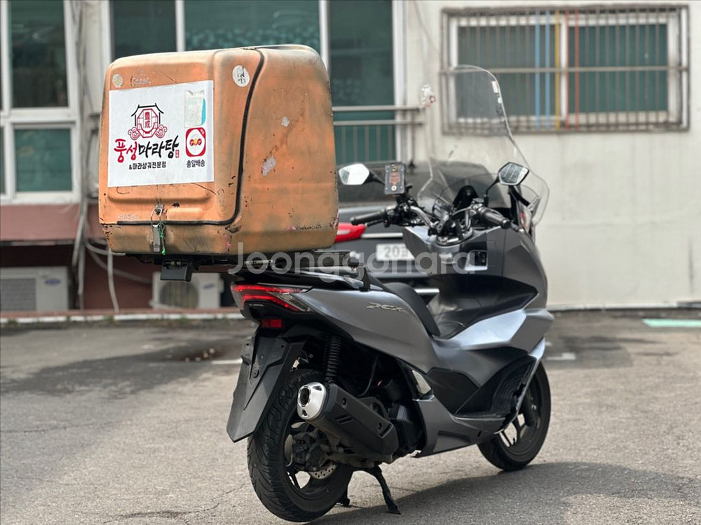 혼다 PCX125/2022년식/ABS/짧은키로수 판매--4