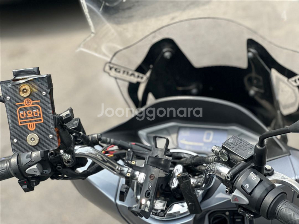 혼다 PCX125/2022년식/ABS/짧은키로수 판매--7