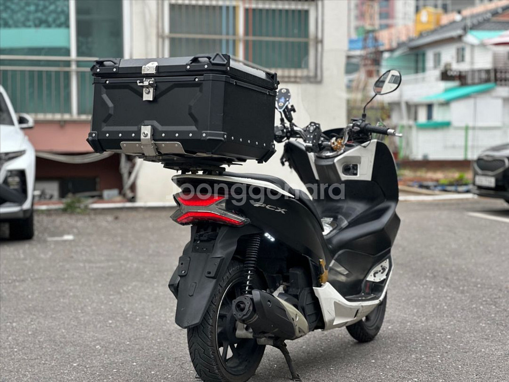 혼다 PCX125/2020년식/깔끔한컨디션/짧은키로수--4