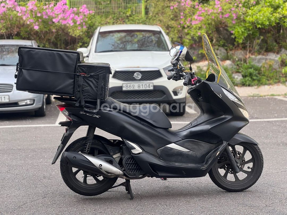 혼다 PCX125/2018년식/깔끔한컨디션/짧은키로수--6