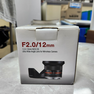 삼양옵틱스 MF 12mm F2 캐논 EF-m