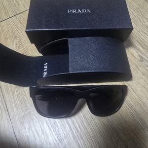 프라다 선글라스