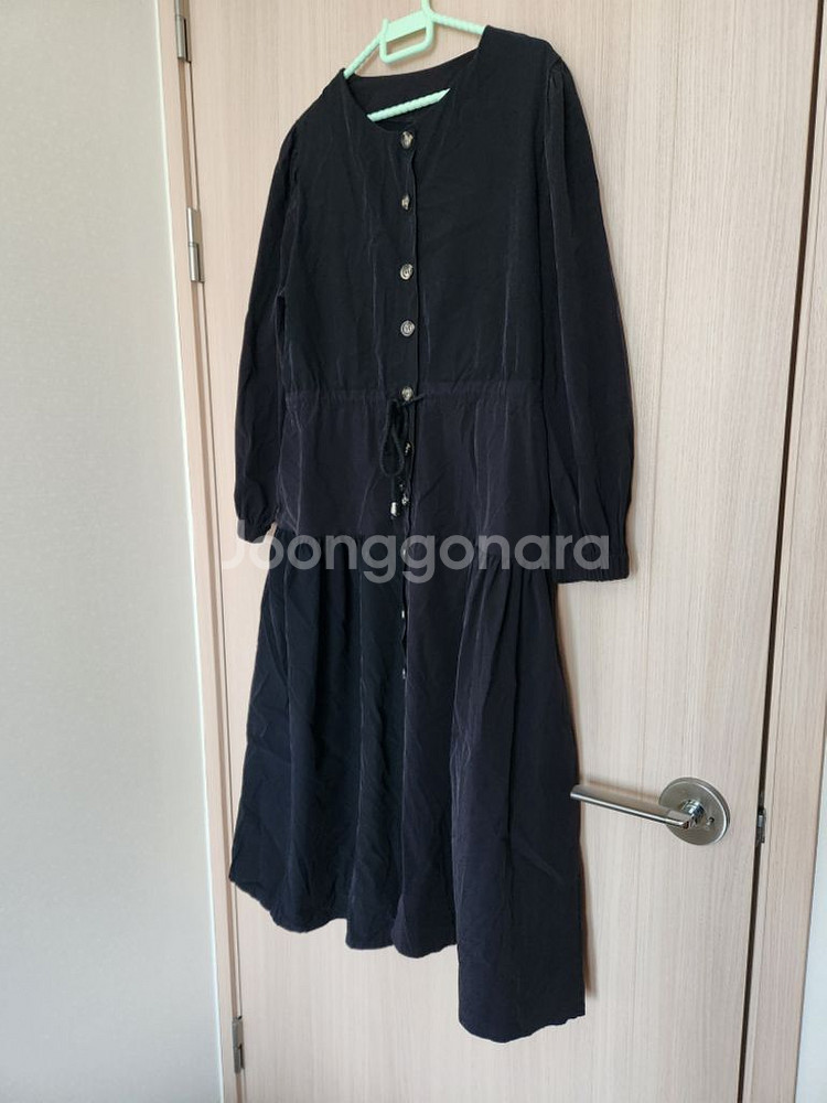 여자라운드 검정단추내추럴원피스 롱치마--1